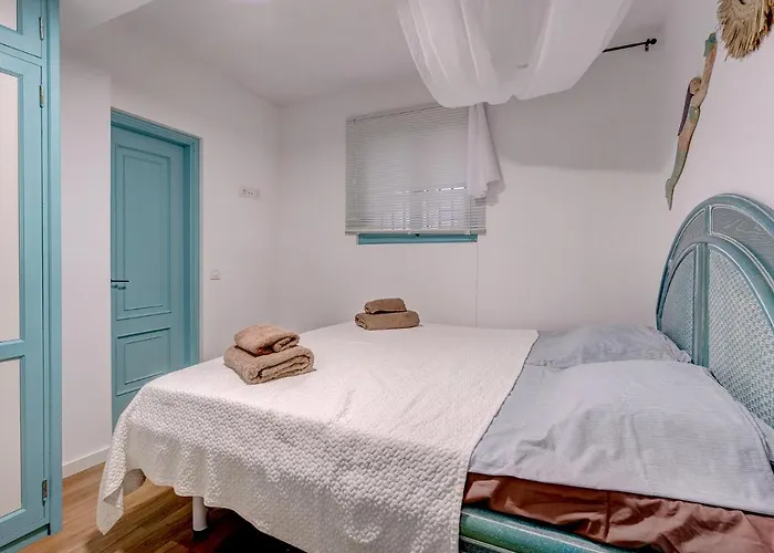 Laguna Azul Apartament Callao Salvaje